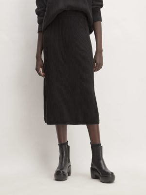 The Organic Cotton Sweater Midi Skirt | Black
