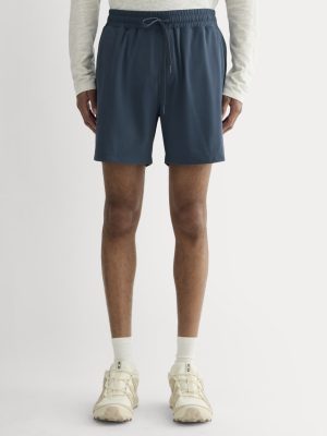 The Off-Duty Tech Short | Midnight Navy
