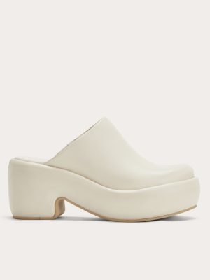 The Puffa Clog | Parchment