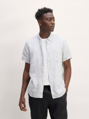 The Classic Short-Sleeve Shirt in Linen | White / Black