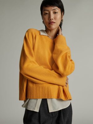 The Cashmere Boxy Crew | Kumquat