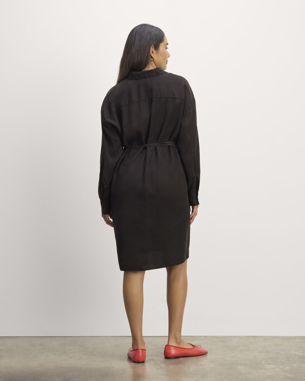 The Must-Have Shirtdress in Butterlite | Black - Image 5