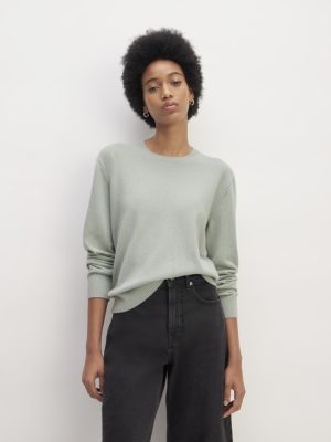 The Classic Crew in Cashmere | Light Sage Green