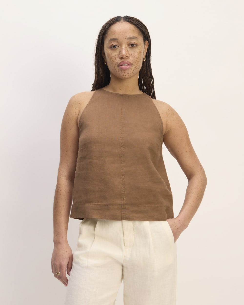 The Linen High-Neck Tank | Carob Brown