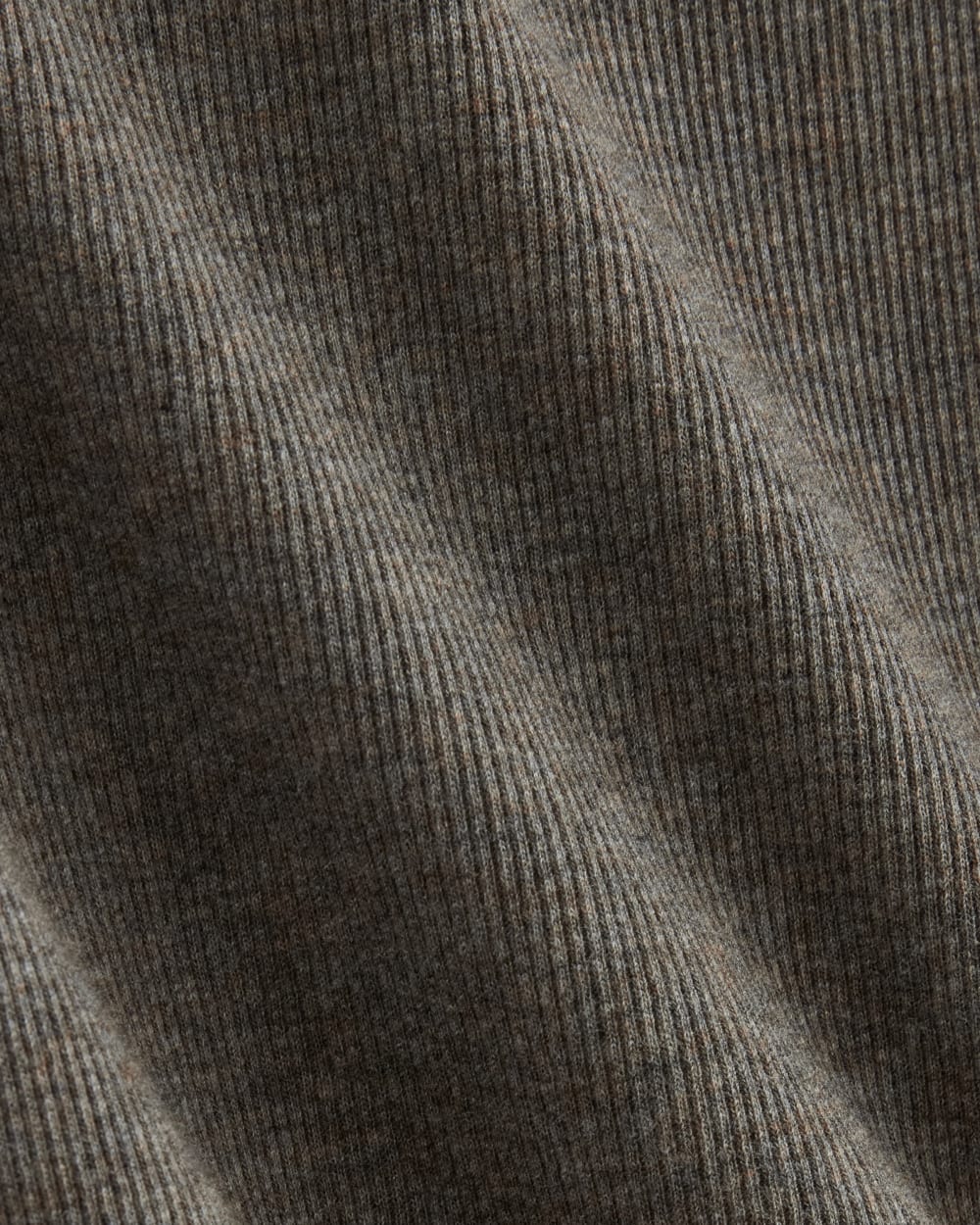 The Luxe Rib Scoop-Neck Tee | Heathered Fatigue - Image 6