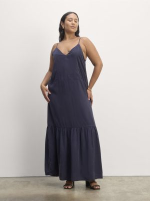 The Long Weekend Dress in Butterlite | Navy