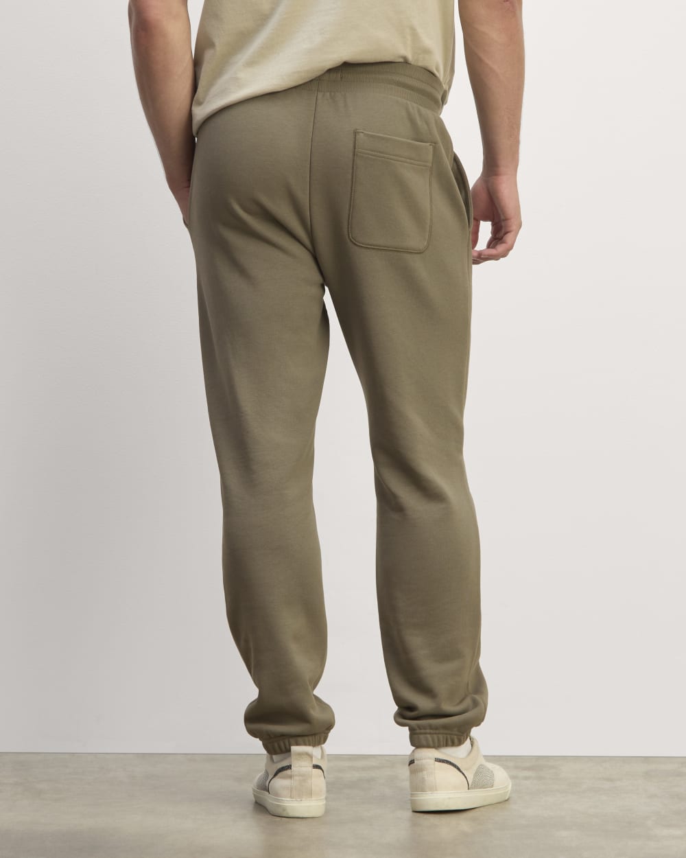 The Off-Duty Jogger | Kalamata - Image 5