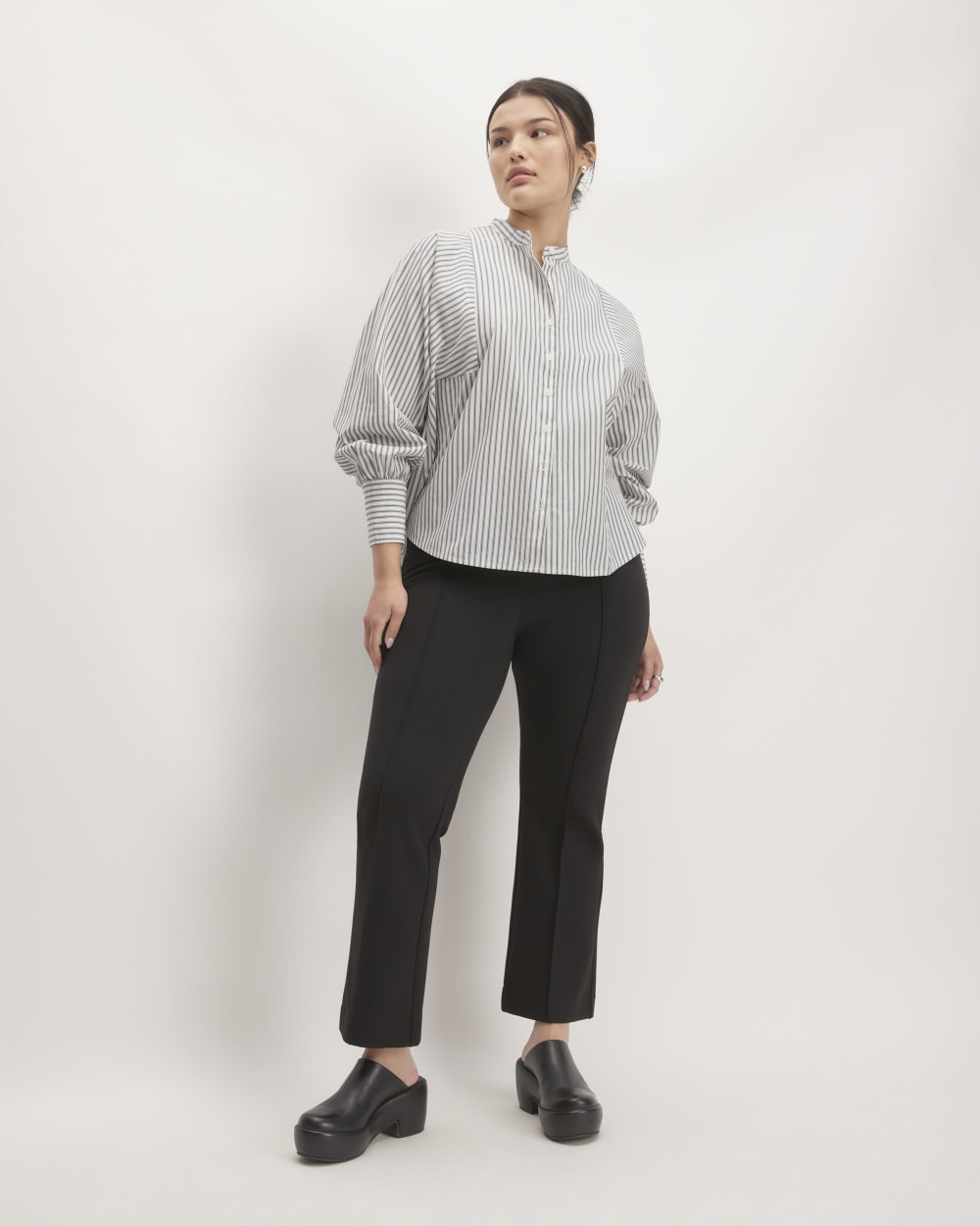 The Oversized Raglan Shirt | Bone / Navy - Image 3