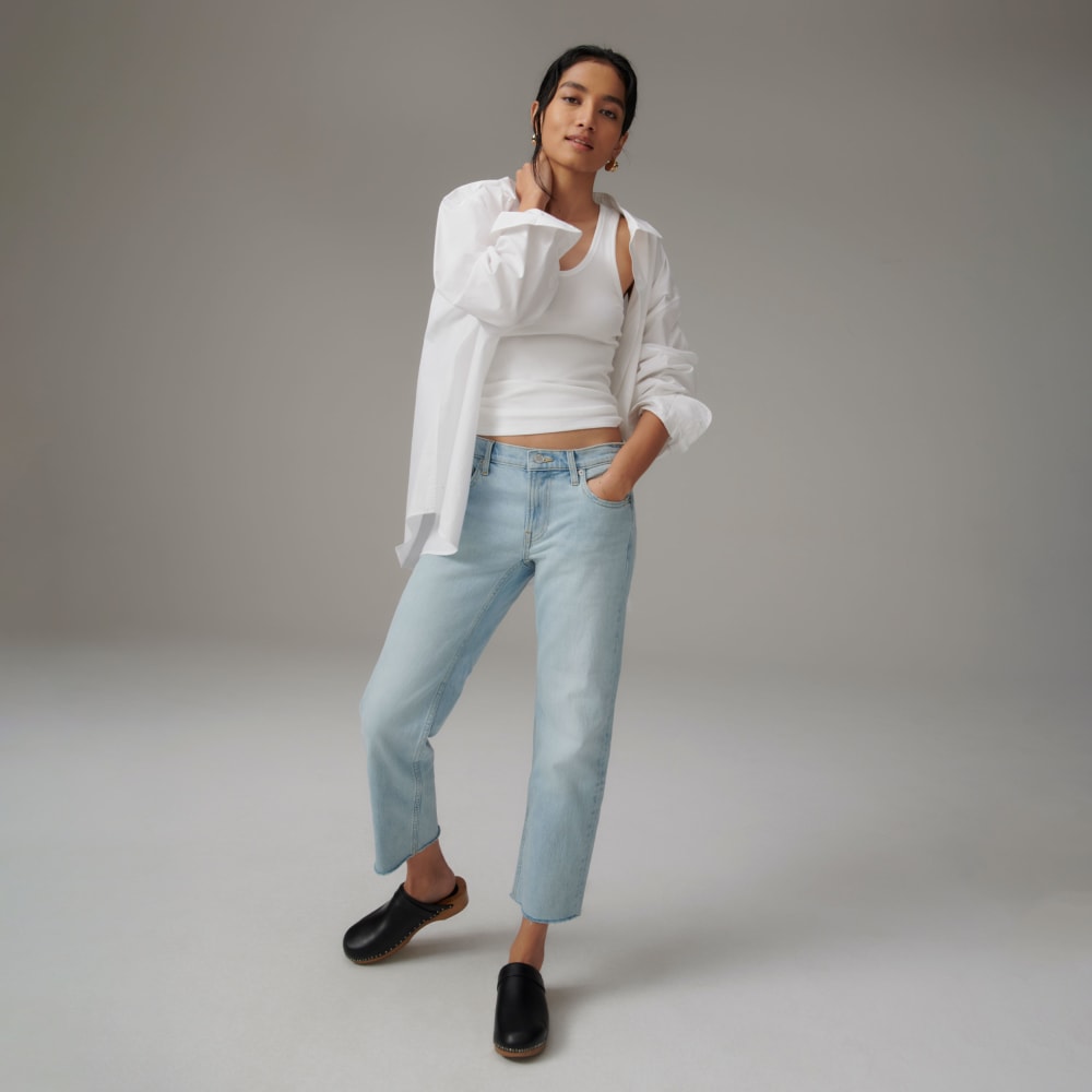 The Low-Rise Shortie Jean | Fog - Image 7