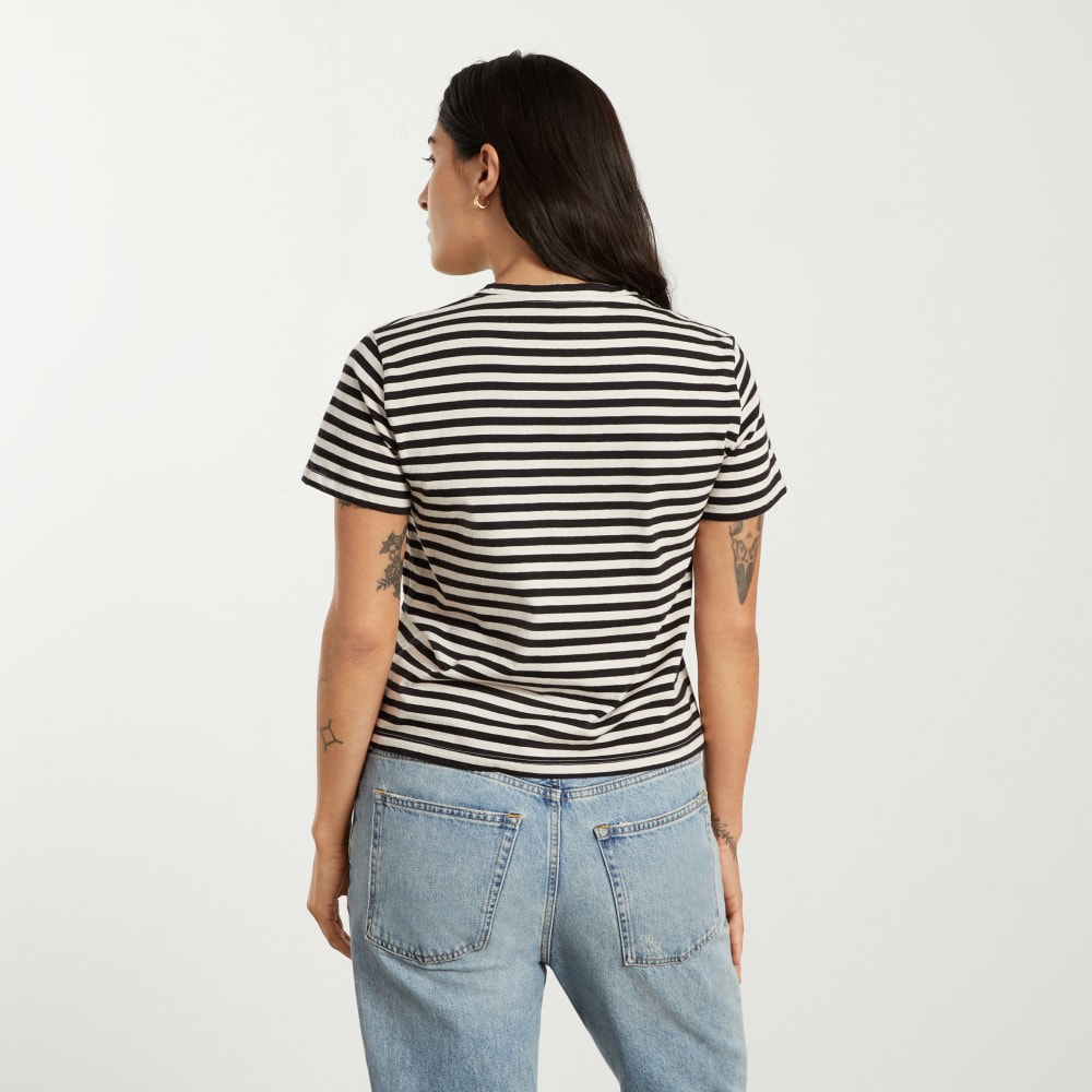 The Box-Cut Tee in Essential Cotton | Sandstone / Black | No Pocket - Image 4