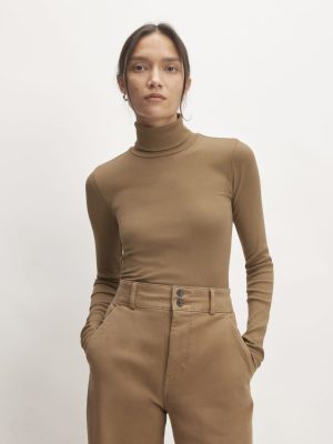 The Luxe Rib Turtleneck | Toasted Coconut