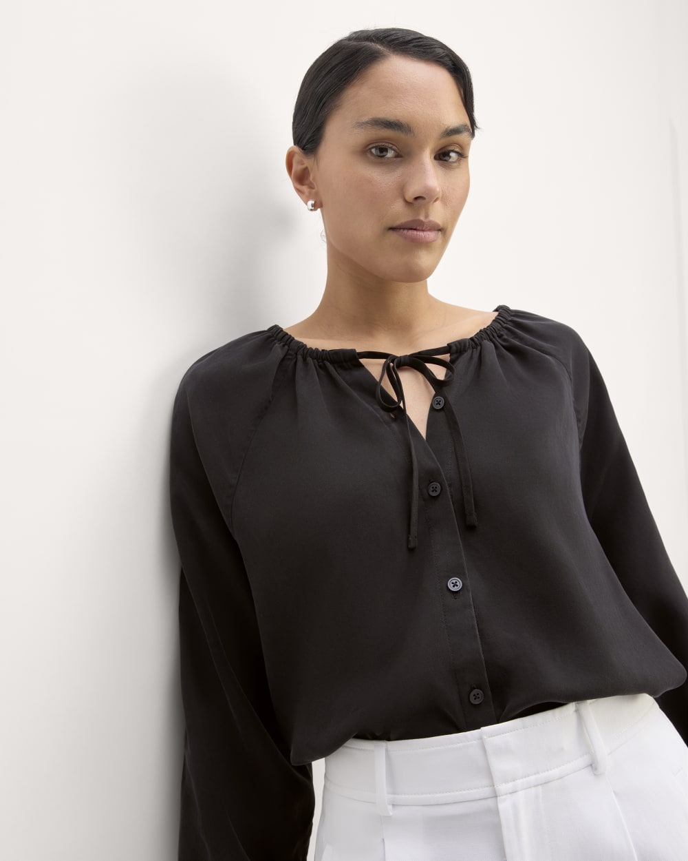 The Gathered Shirt in Butterlite | Black - Image 4