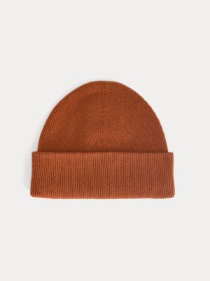 The Cabin Beanie | Rust