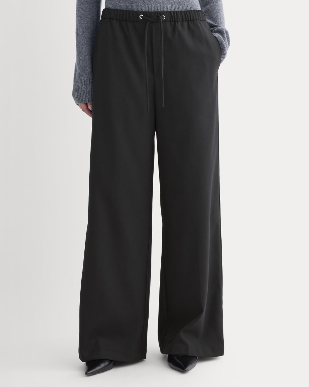 The Pull-On Trouser in Tailor Twill | Black - Image 3