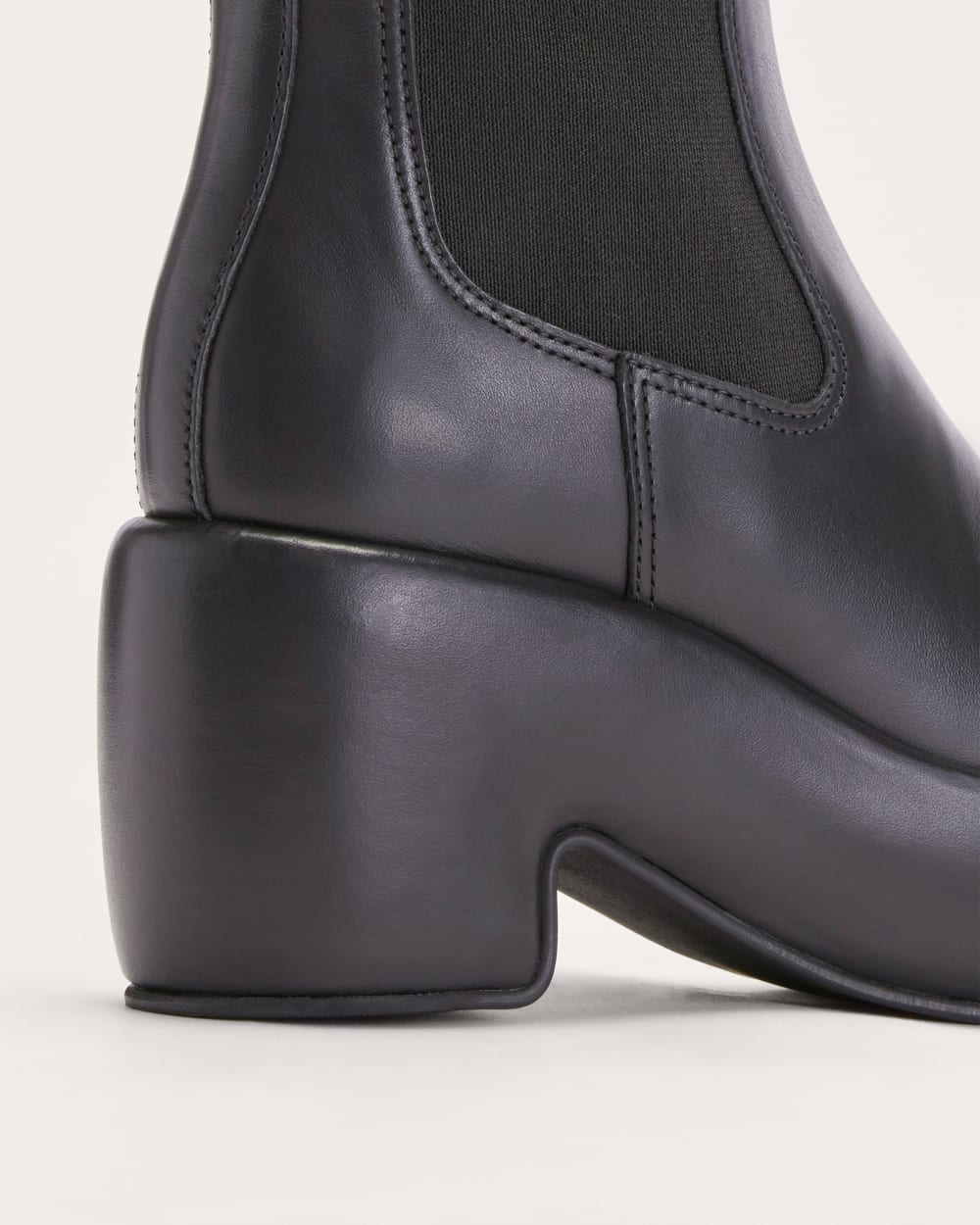 The Puffa Boot | Black - Image 6