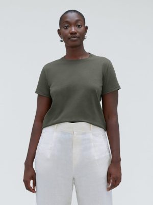 The Box-Cut Tee in Essential Cotton | Kambaba | No Pocket