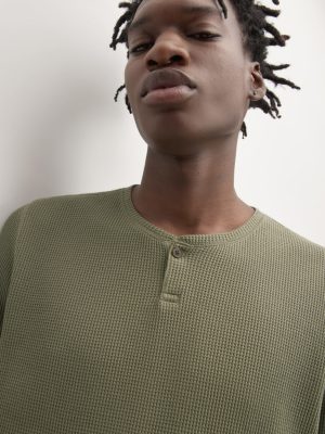 The Waffle Long-Sleeve Henley | Kalamata