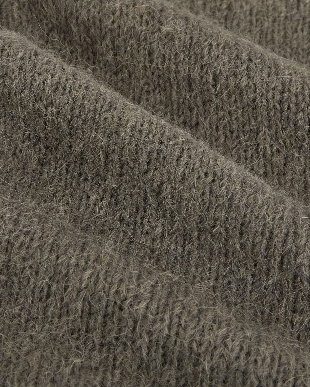 Plush Alpaca Scarf | Mid Grey Heather/ Bone - Image 5