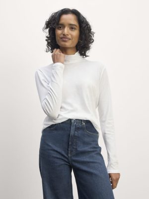 The Air Turtleneck | White
