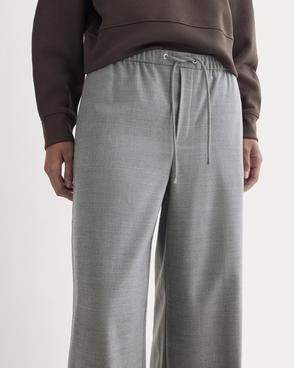 The Pull-On Trouser in Tailor Twill | Heather Graphite - Image 4