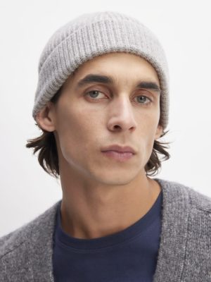 The Cashmere Fine Rib Beanie |  Heathered Grey
