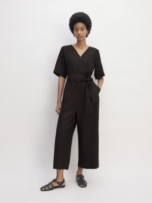 The Wrap Jumpsuit in Linen | Black