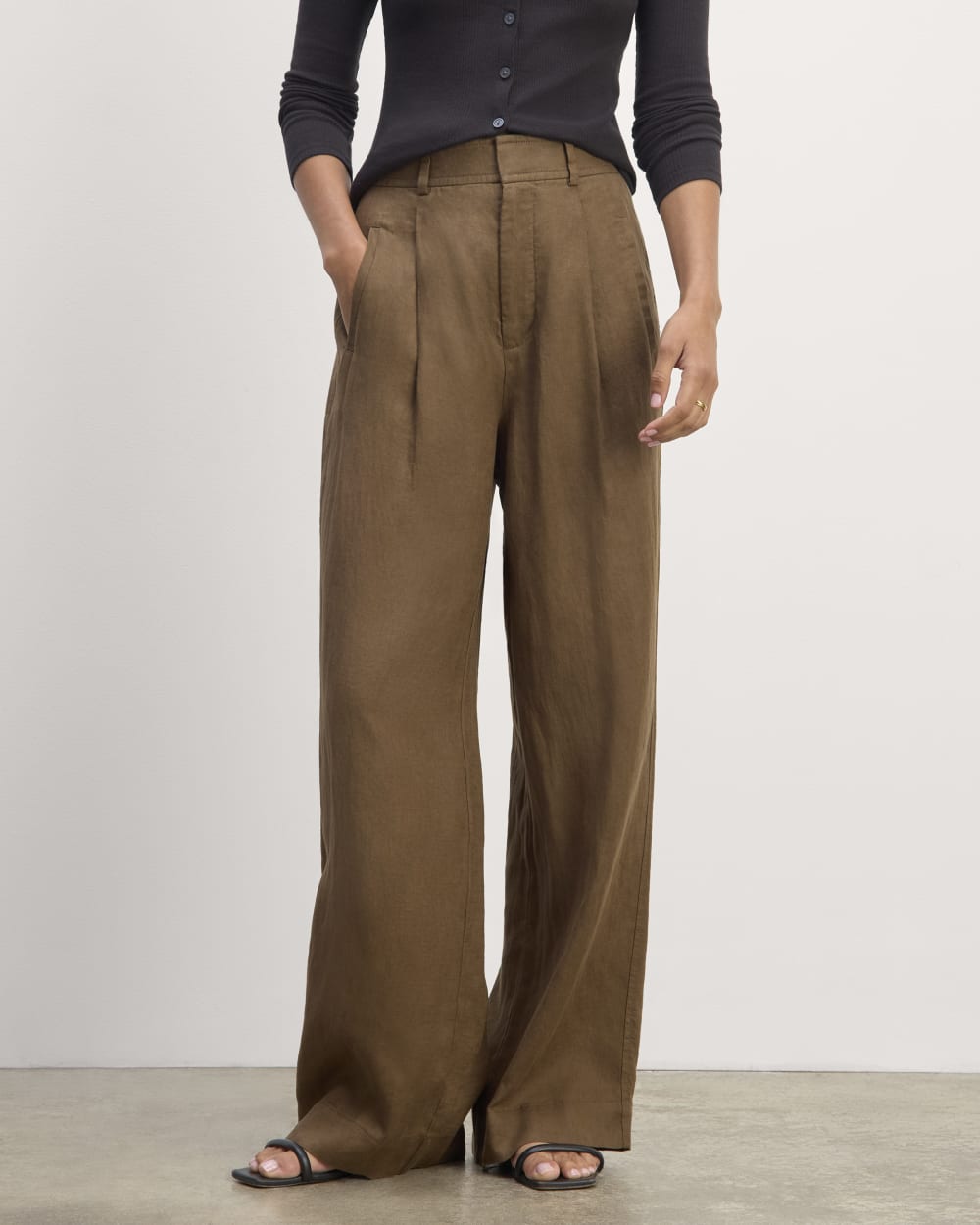 The Linen Way-High® Drape Pant | Cocoa - Image 2
