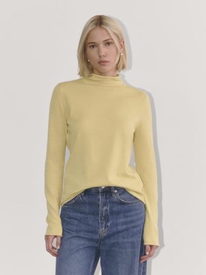 The Funnel Neck in Cotton Cashmere | Parsnip