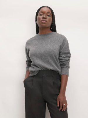 The Classic Crew in Cashmere | Heather Charcoal