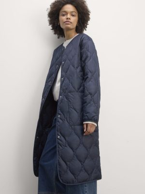 The Long Quilted Liner | Navy