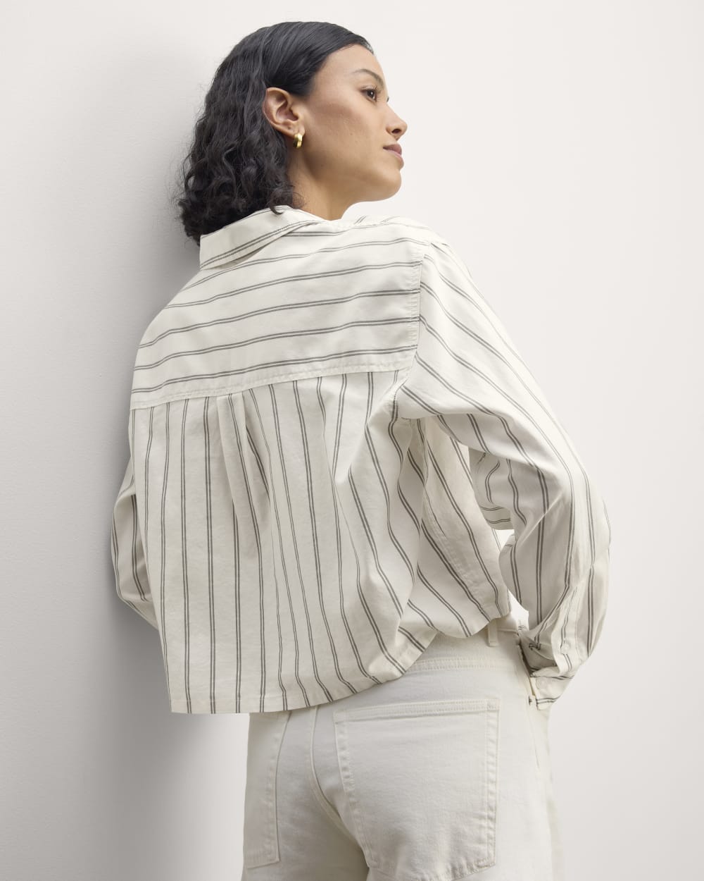 The Way-Short Shirt in Silky Cotton | Bone / Black - Image 6