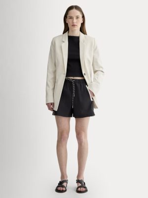 The Anywhere Barrel Short | Black