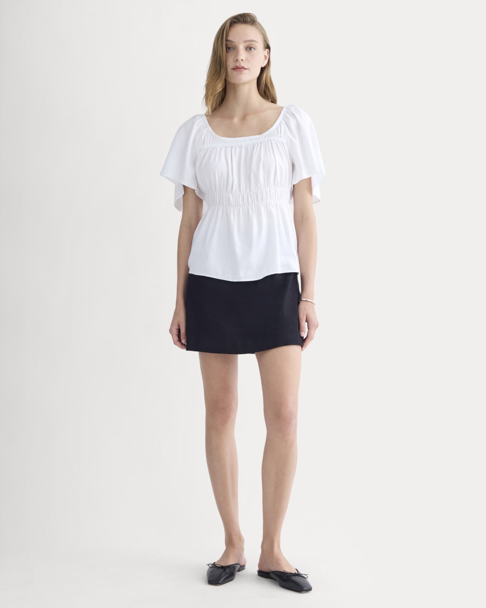 The Flutter-Sleeve Top in Stretch Linen | White - Image 4