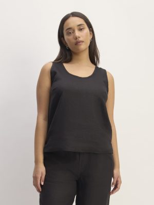 The Scoop Tank in Linen | Black