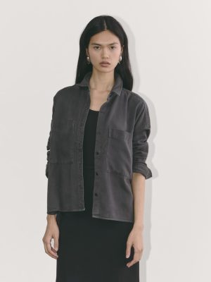 The Boxy Overshirt in Buttersoft | Graphite