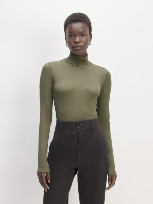 The Luxe Rib Turtleneck | Kalamata