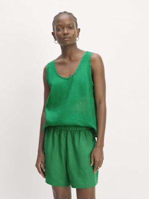 The Scoop Tank in Linen | Grass Green