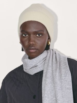 The Cashmere Ribbed Beanie | Bone