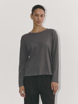 The Air Long-Sleeve Tee | Graphite