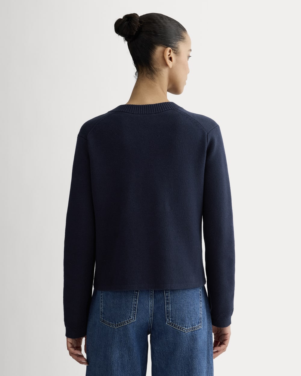 The Crew Cardigan in Everyday Cotton | Navy - Image 4