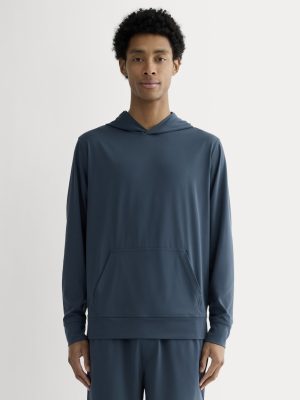 The Off-Duty Tech Hoodie | Midnight Navy