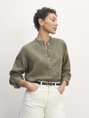 The Henley Shirt in Linen | Kalamata