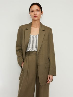 The Oversized Blazer in Linen | Kalamata