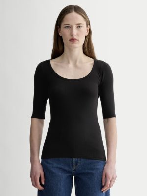 The Luxe Rib Scoop-Neck Tee | Black