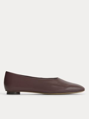 Gallery Square-Toe Flat | Burgundy