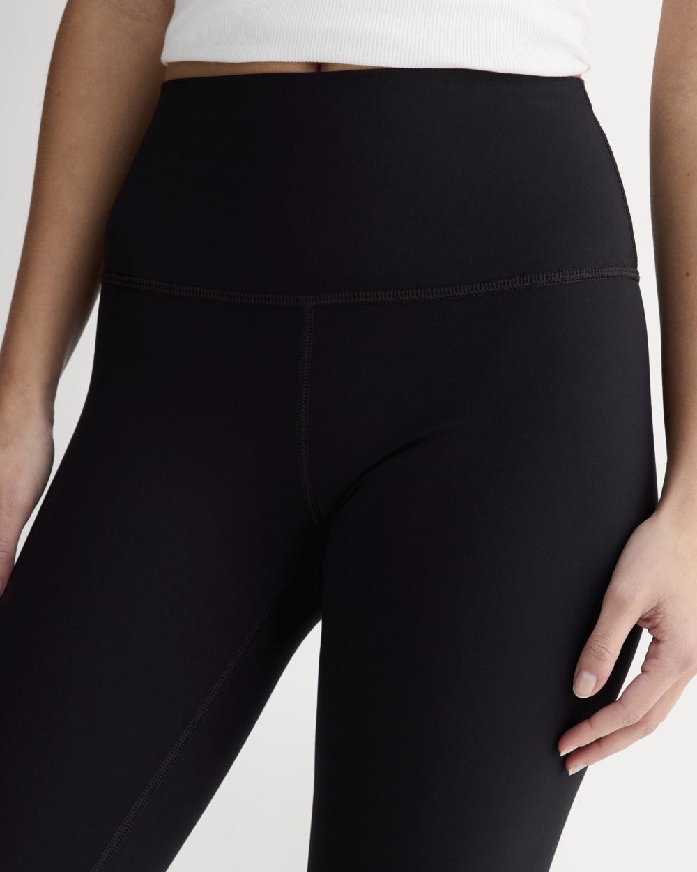 The Perform 24/7 Legging | Black | 25 Inseam - Image 4