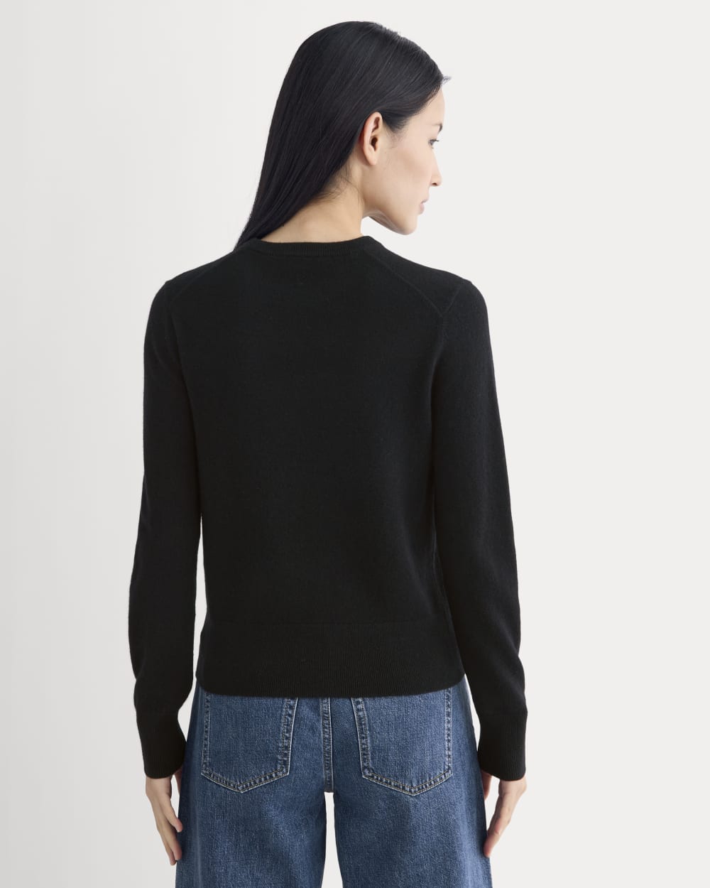 Cashmere Slim Crew Sweater | Black - Image 4