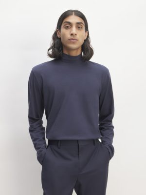 The Organic Cotton Long-Sleeve Turtleneck | Deep Navy