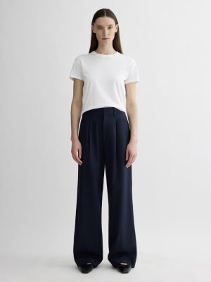 The Draper Pleated Pant in Buttersmooth | Navy | 32 Inseam