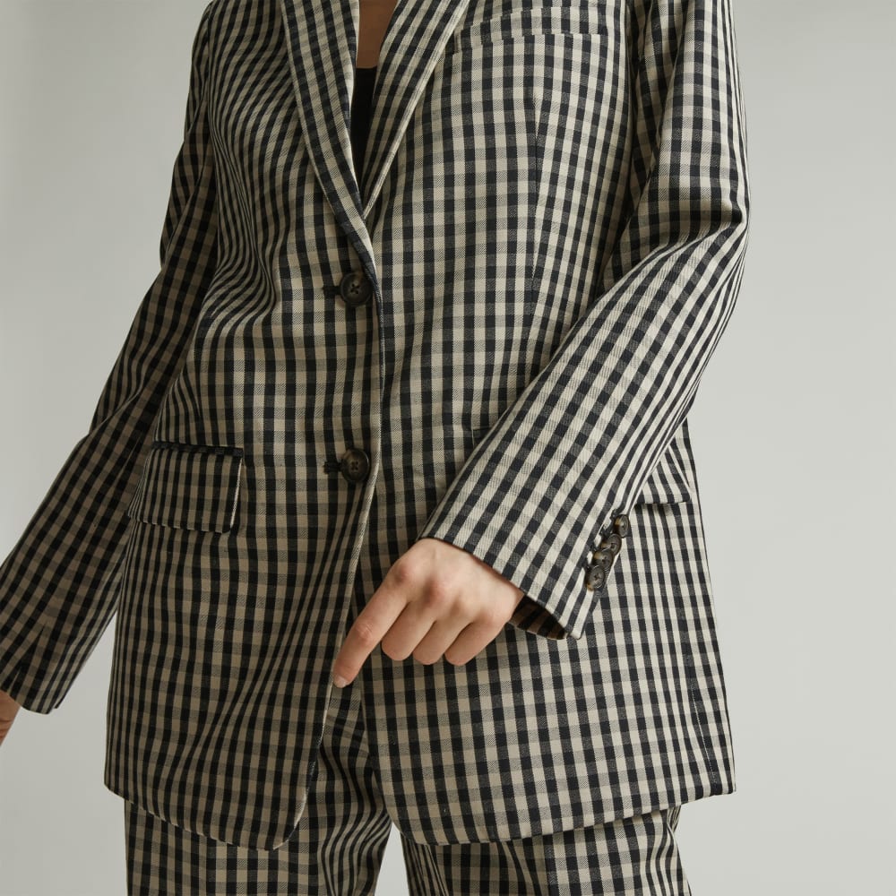 The Oversized Blazer in Buttersmooth | Khaki / Black - Image 5